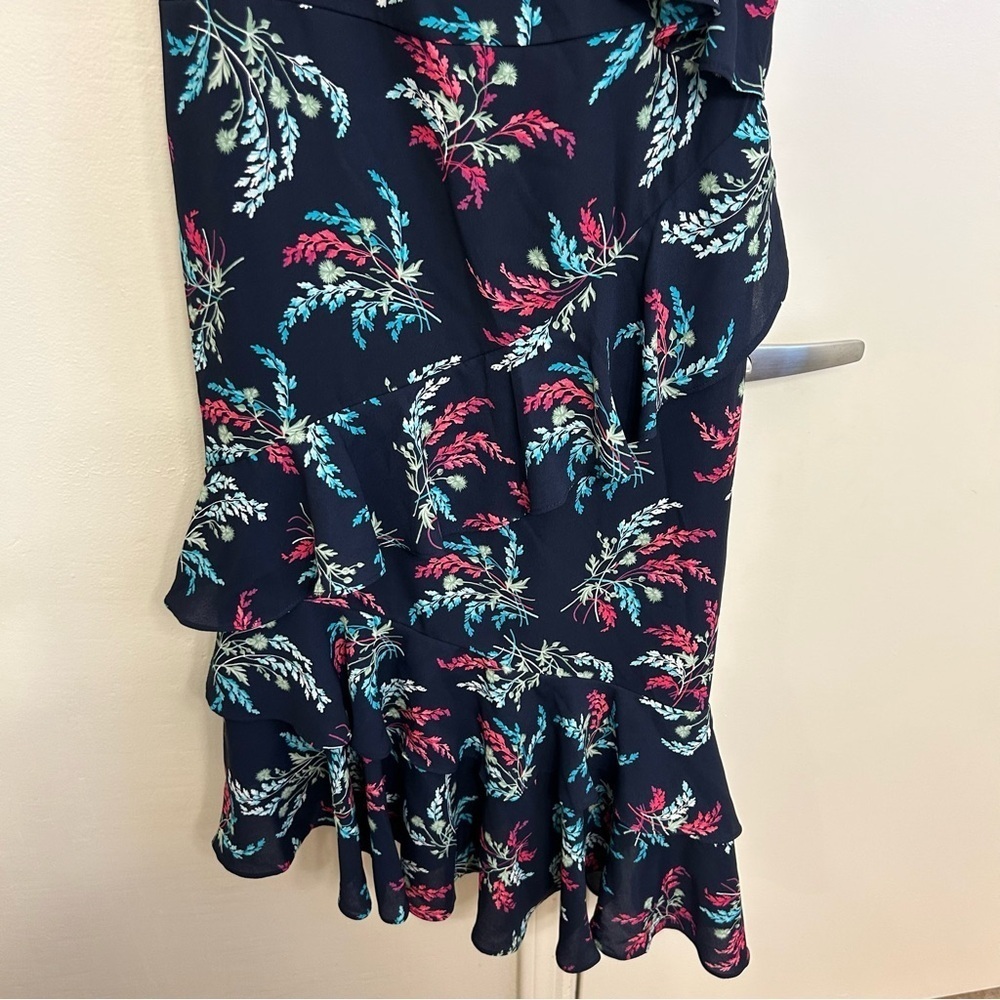 NWT Likely Ophelia Zoe Floral Ruffled Dress Navy Size 8 Wedding Guest Summer - Picture 5 of 12